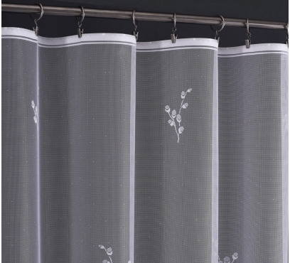 Hotová oblouková záclona žakarového typu s barevnými motivy (1)