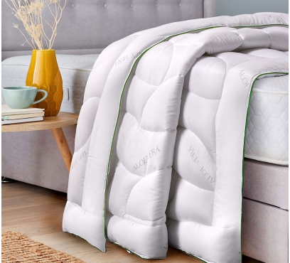 Komfortní prošívané polštáře a přikrývky (3)