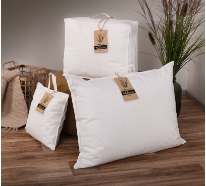 Komfortní prošívané polštáře a přikrývky (2)