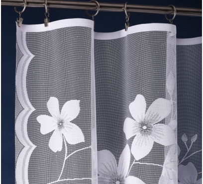 Hotová oblouková záclona žakarového typu (2)