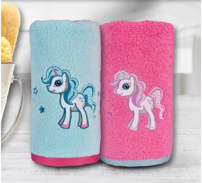 Kolekce dětských ručníků s originální výšivkou (1)