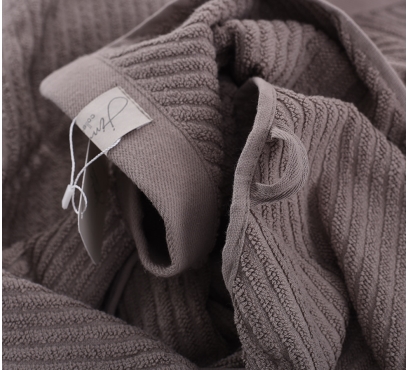 Jednobarevné ručníky a osušky (1)