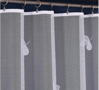 Hotová oblouková záclona žakarového typu (2)