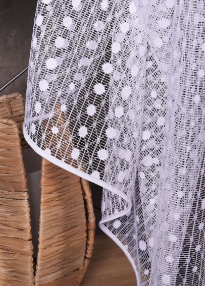 Moderní žakarová záclona (2)