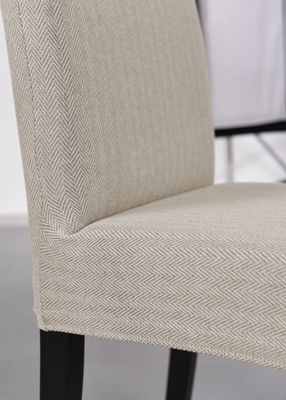 Elastické potahy na židle (1)