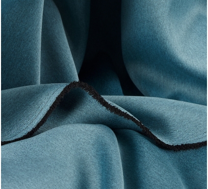 Zatemňovací závěs Black Out (1)