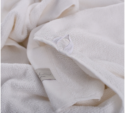 Jednobarevné ručníky a osušky (1)