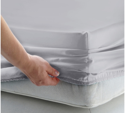 Světle šedé jersey prostěradlo s lycrou (1)