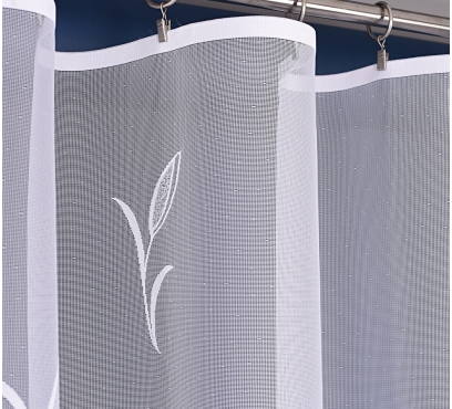 Hotová oblouková záclona žakarového typu (3)