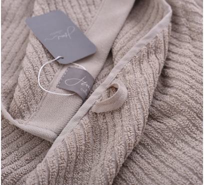 Jednobarevné ručníky a osušky (1)