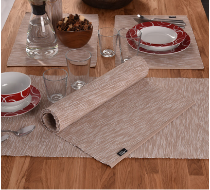 Elegantní stolní prostírání (2)
