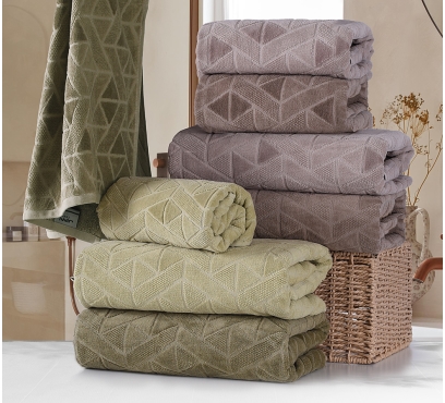 Jednobarevné ručníky a osušky (1)