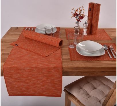 Elegantní stolní prostírání (1)