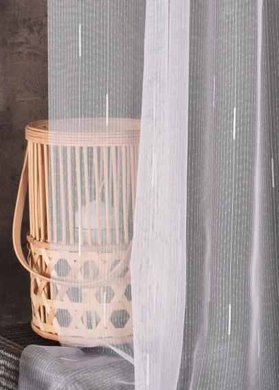 Moderní tkaná záclona (2)