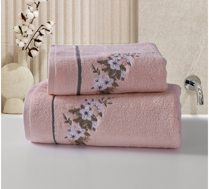 Kolekce vyšívaných froté ručníků a osušek