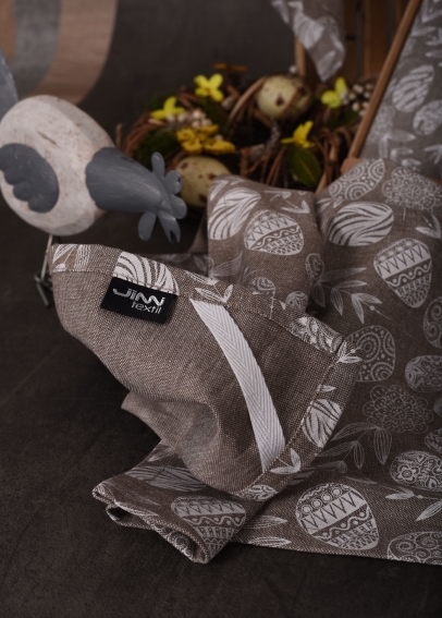 Utěrky UT53 mají praktické poutko. Tmavá utěrka má bílý potisk vajíček. (2)