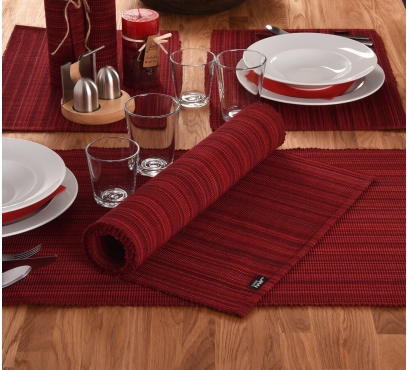 Elegantní stolní prostírání (3)