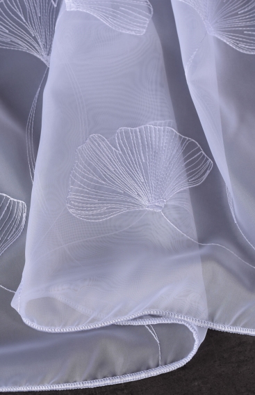 Metrážová voálová záclona (2)