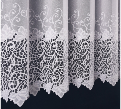 Hotová záclona žakarového typu (1)