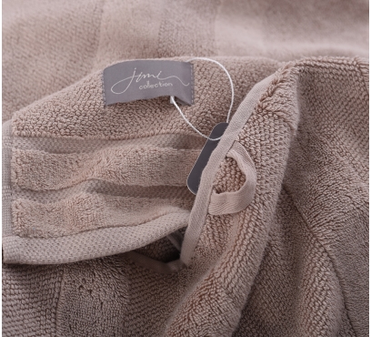 Jednobarevné ručníky a osušky (1)