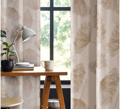 Žakarový závěs s oboustranným vzorem