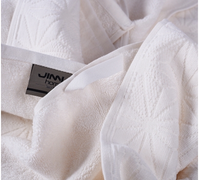 Jednobarevné ručníky a osušky (2)