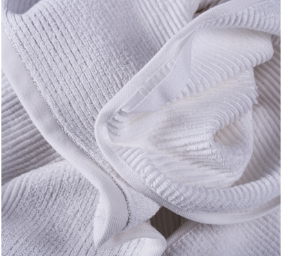 Jednobarevné ručníky a osušky (2)