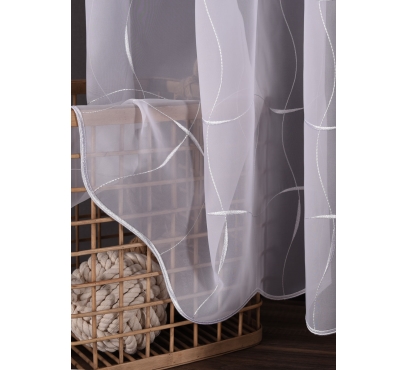Metrážová voálová záclona (1)
